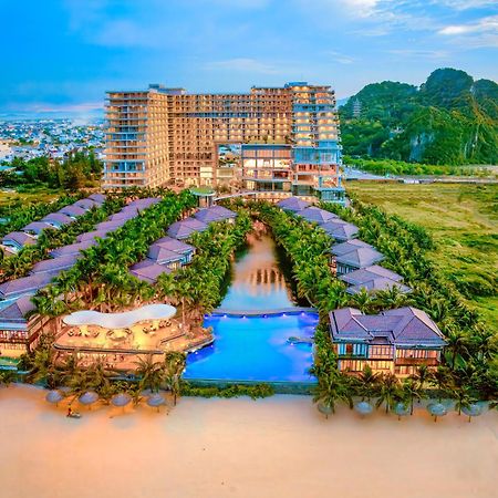 Koi Resort & Residence Da Nang Exterior foto