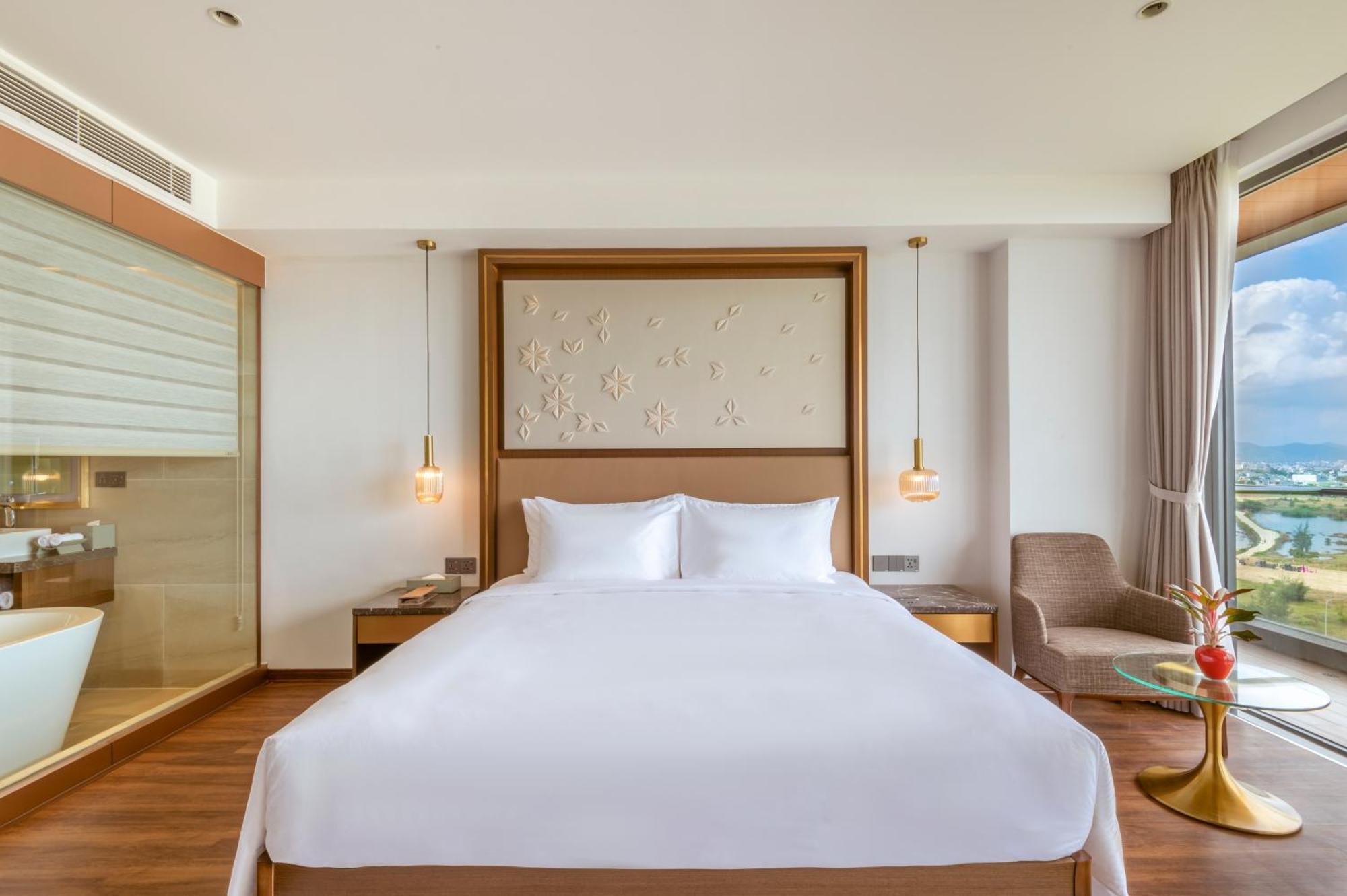 Koi Resort & Residence Da Nang Exterior foto